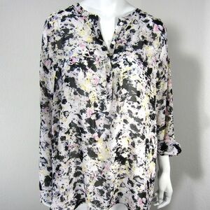 a.n.a. Blouse Women's 3X-A New Approch Long Sleeve Crew Neckline Sheer, Romantic